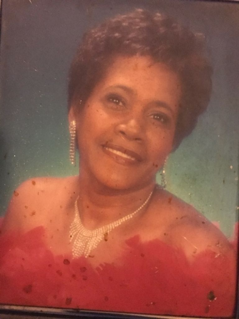 Catherine Walker Profile Photo