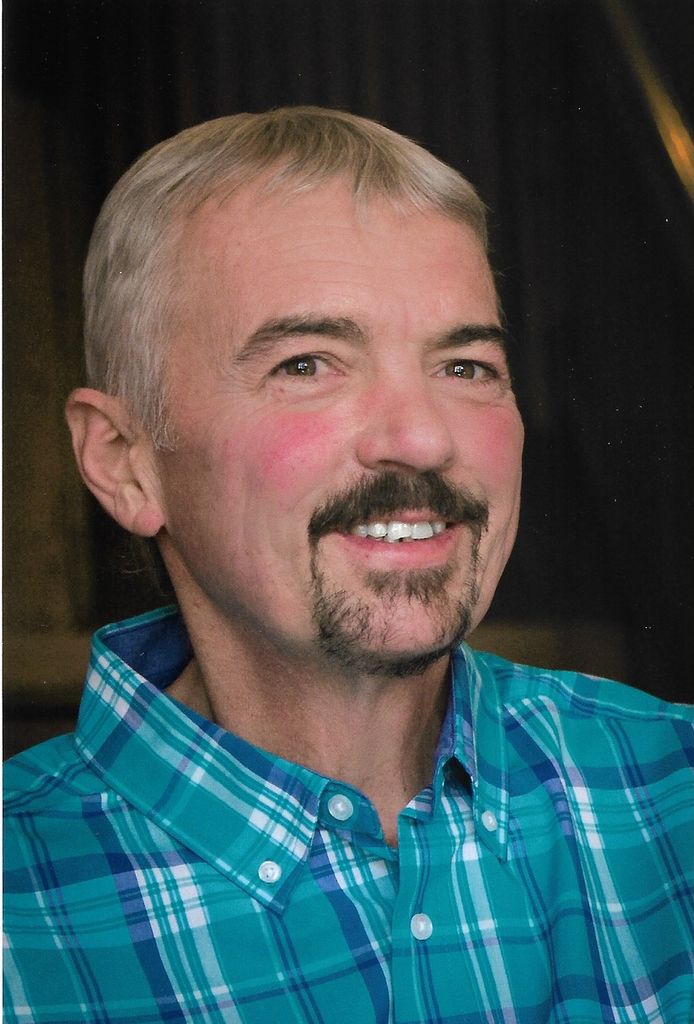 Dennis Lee Ray Profile Photo