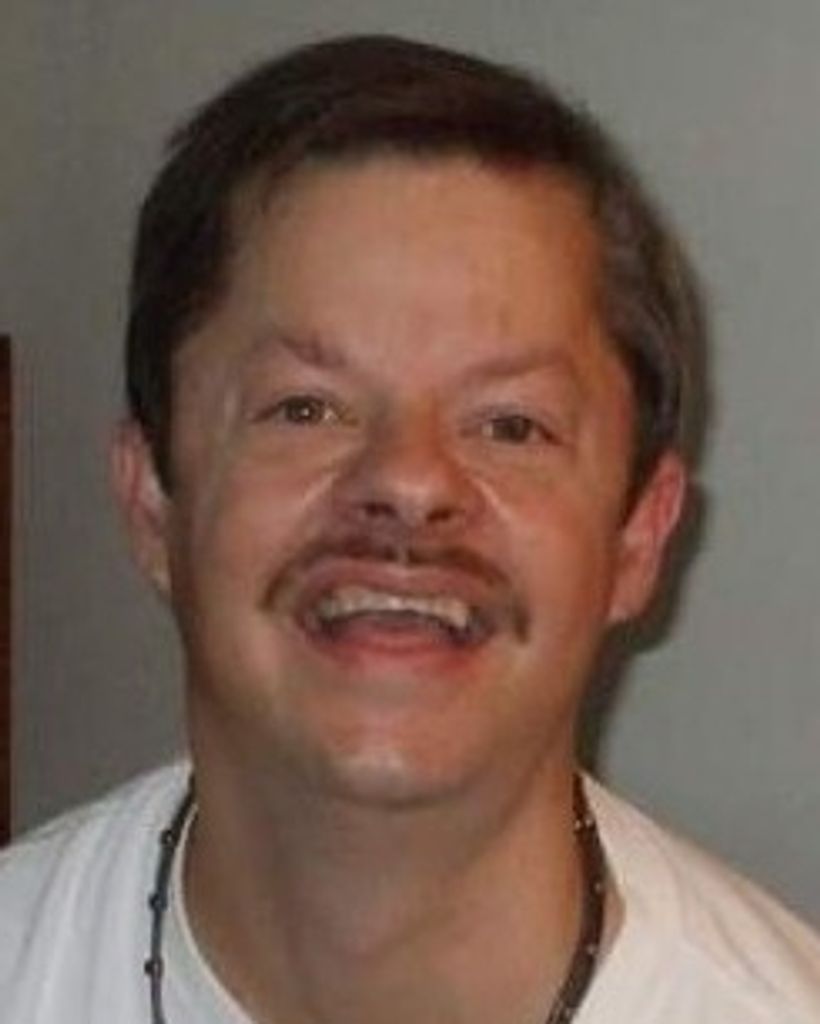 Travis Lee Martin