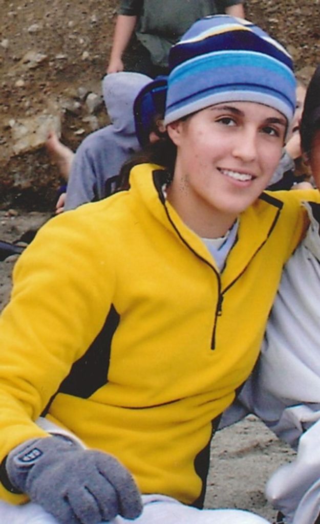 Amber Nicole De Leon Profile Photo