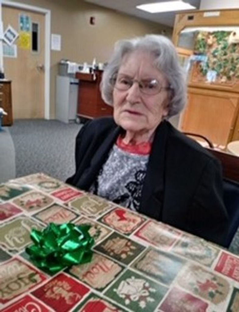 Lottie Gregg Profile Photo