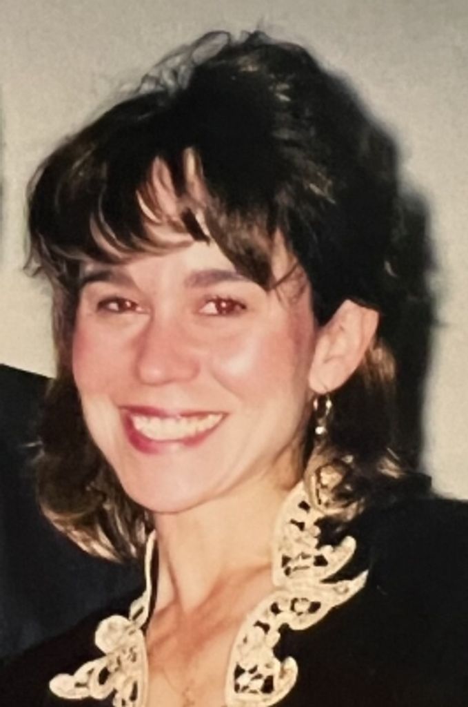 Sheri L Dziadaszek