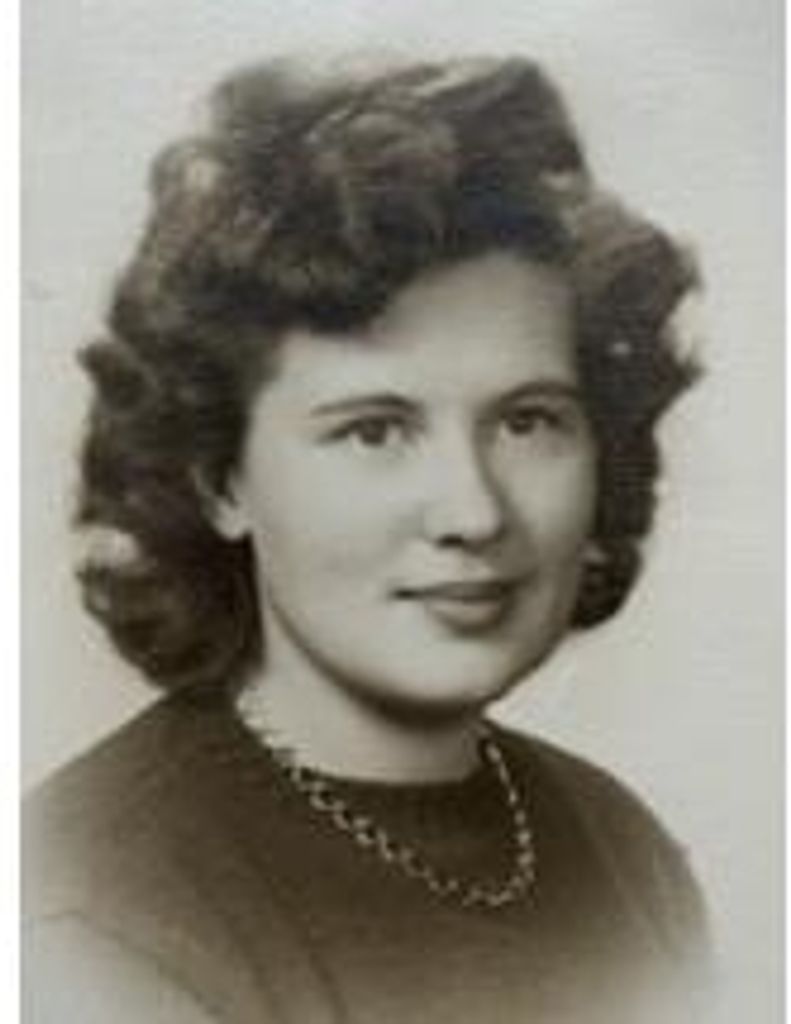 Carolyn Eaton Field Profile Photo