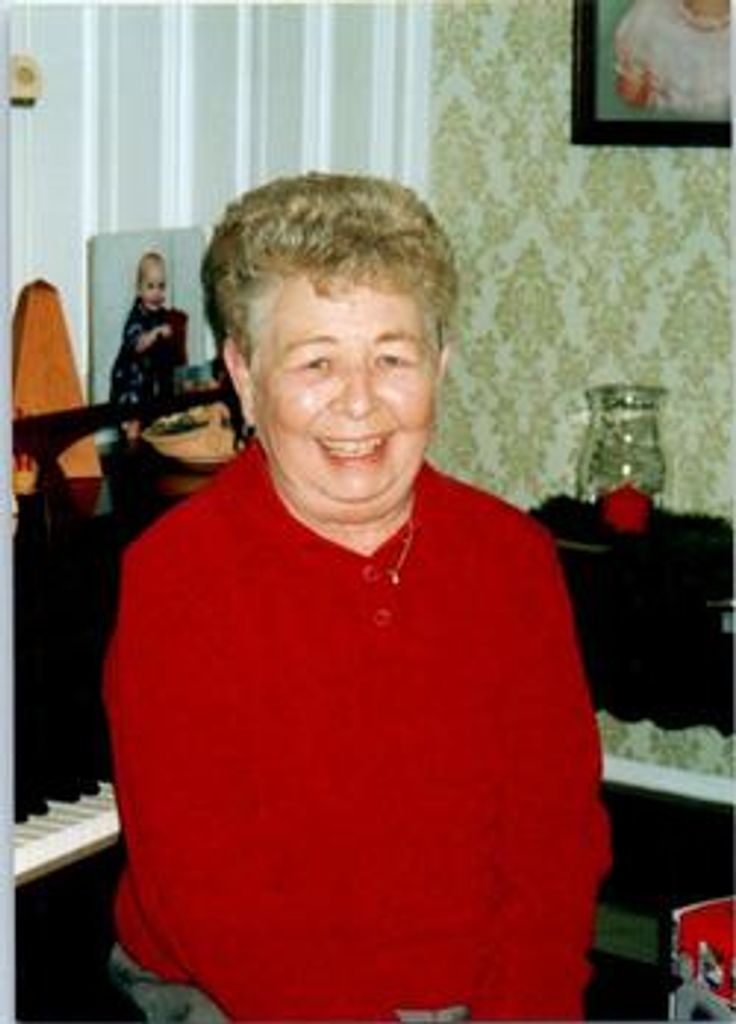 Charlotte Holt