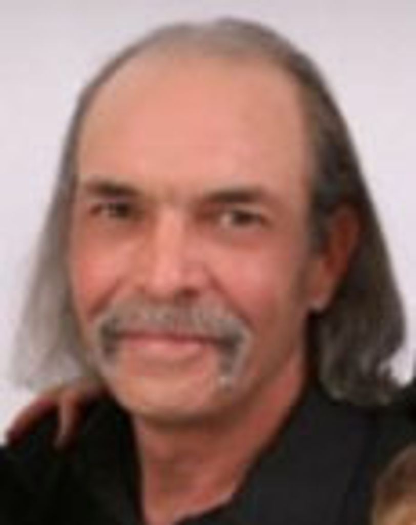 Allen Simmons Profile Photo