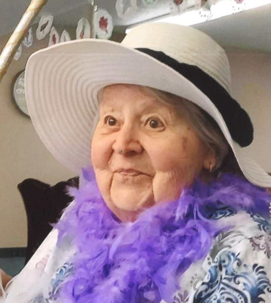 Beverly M Ecker