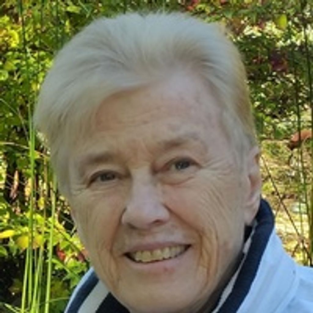Karen Jensen Profile Photo