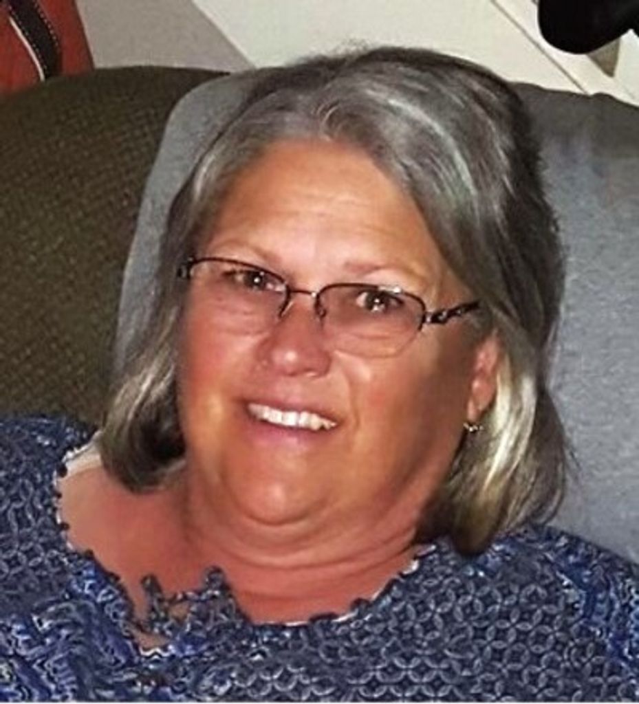 Laurie Marie Qualls Profile Photo