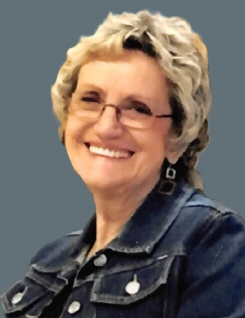 Kathy Delores (Davis) Cash