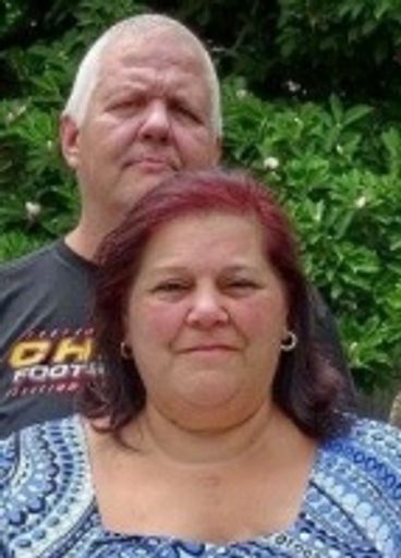 Gina  Campen photo gallery thumbnail 2 of 4