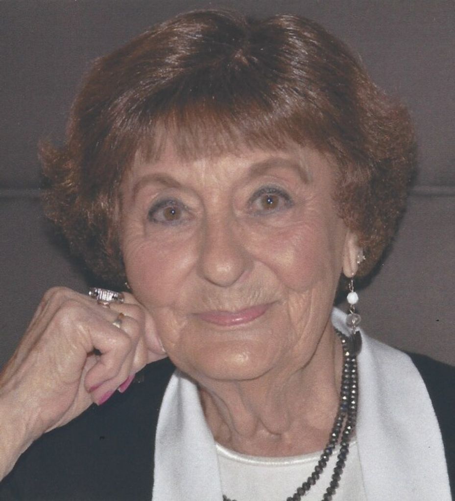 Bonnie Bonita (Booher)  Avery