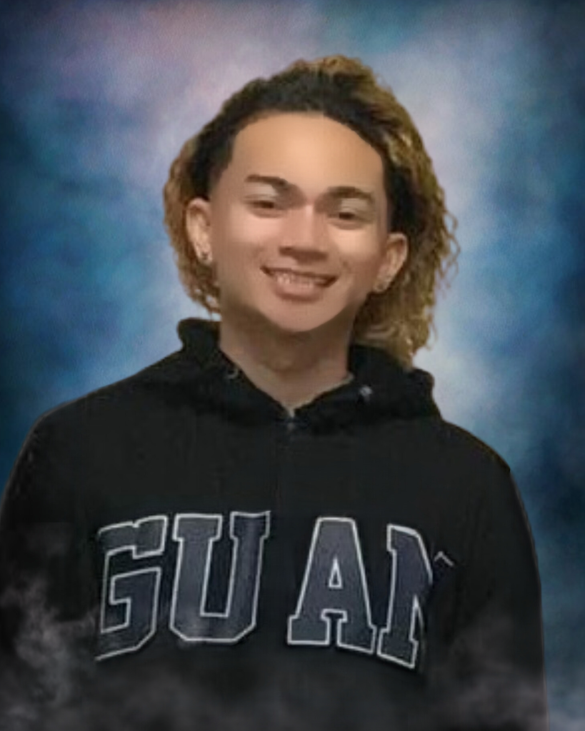 Clark Ecal Estrella