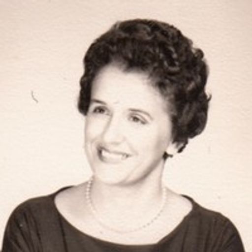 Violet Hall Maahs Profile Photo