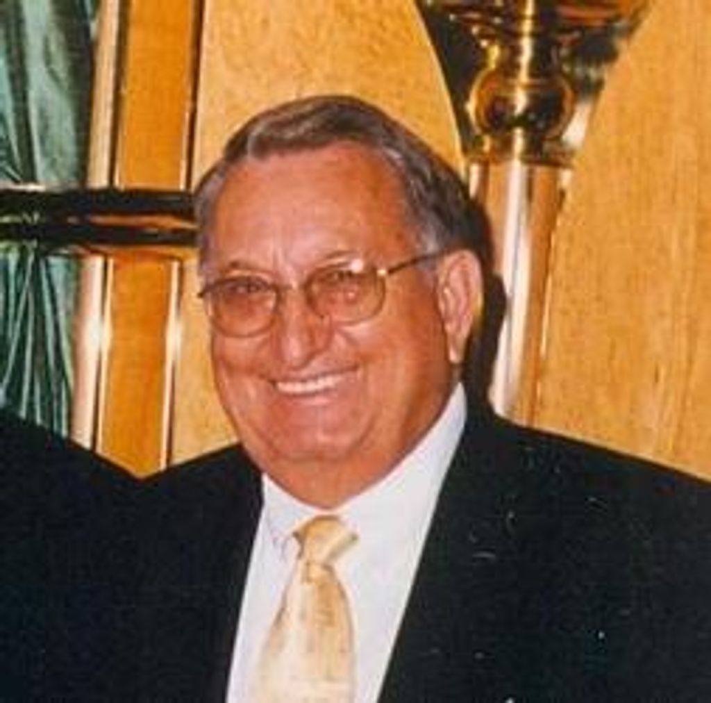 Troy Hollis