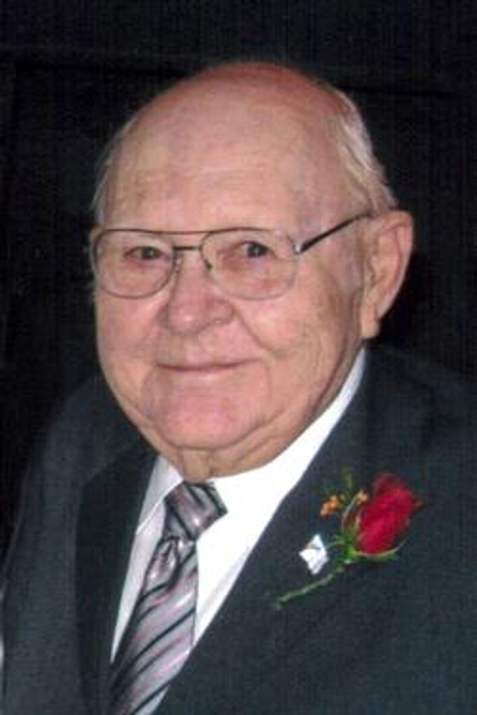 Warren Myrle Jacobson