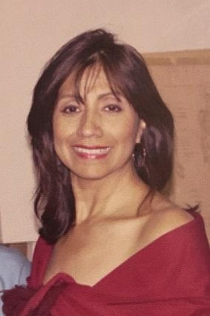 Diamantina "Tina" Perez