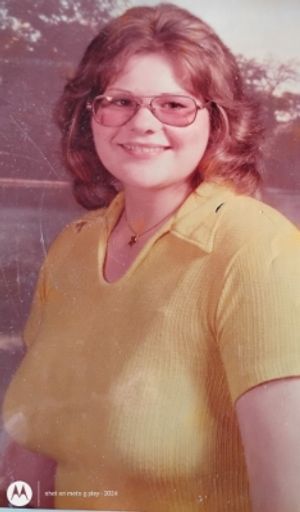 Wendy L Anderson photo gallery thumbnail 31 of 75