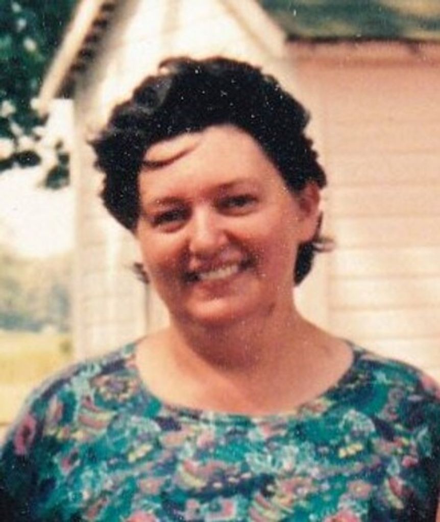 Sula Decker Profile Photo