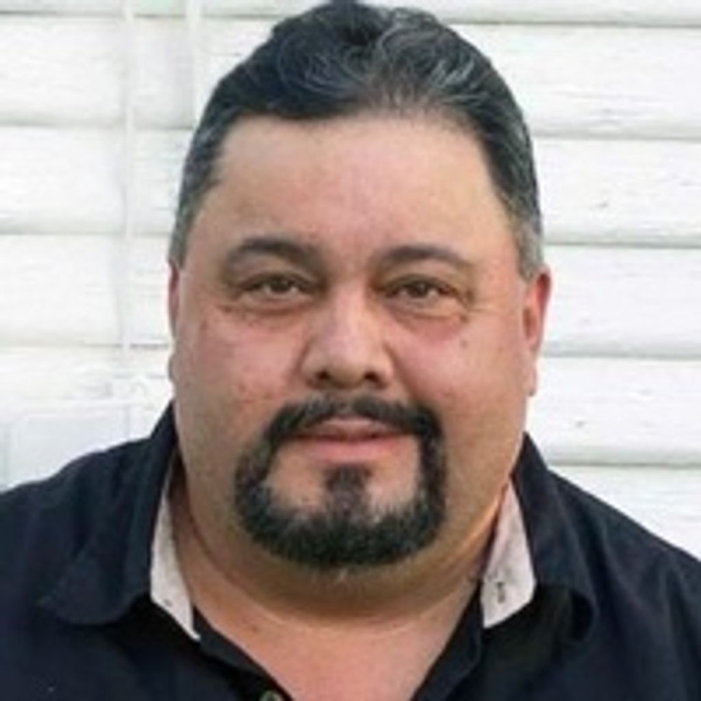 Enrique Lara, III