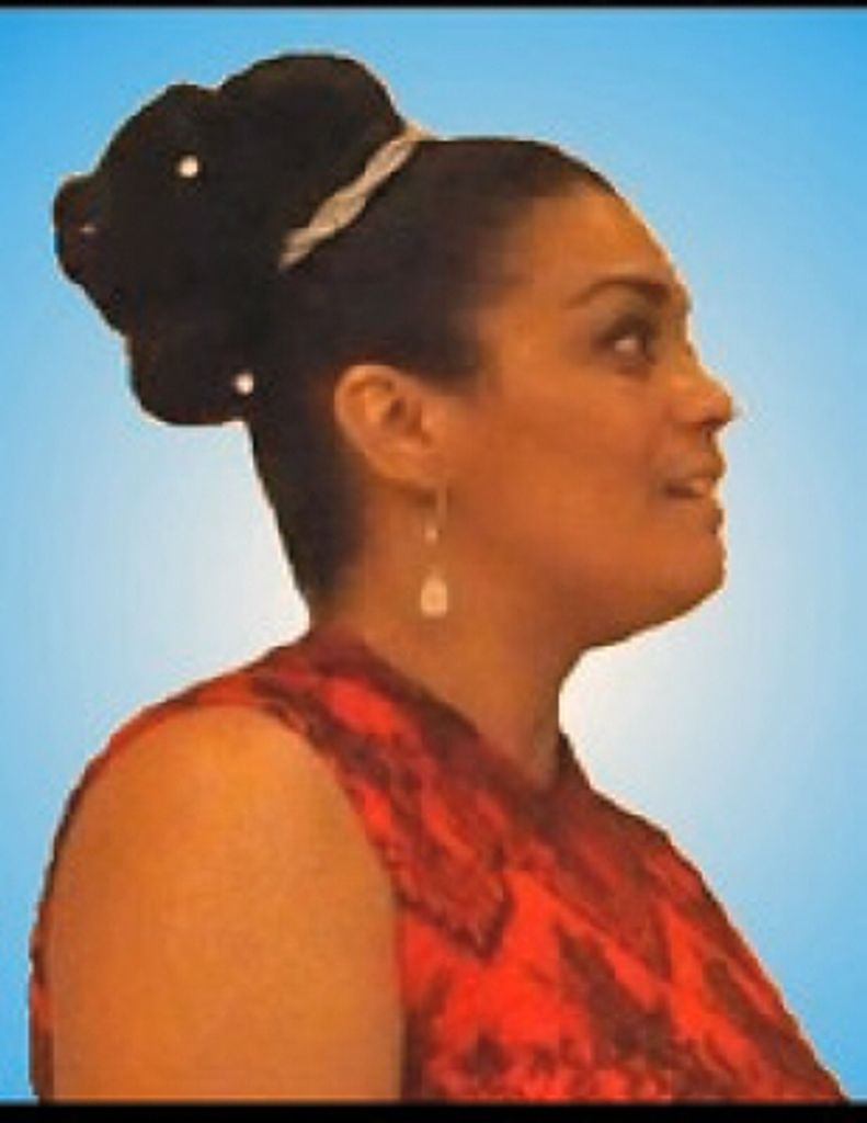 Yolanda Santos