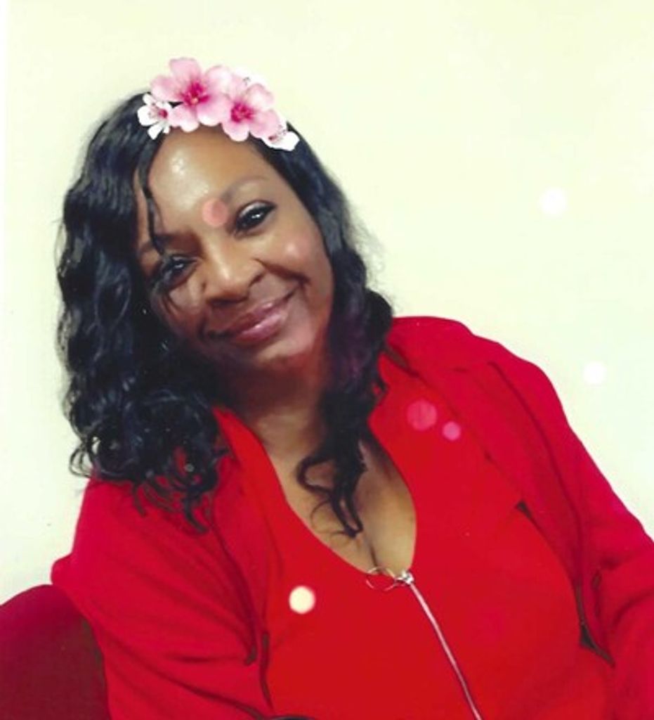 Ms. Lisa Royal