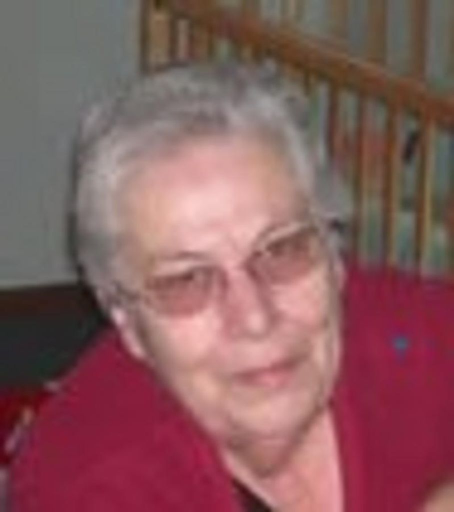 Doris M Holst Profile Photo