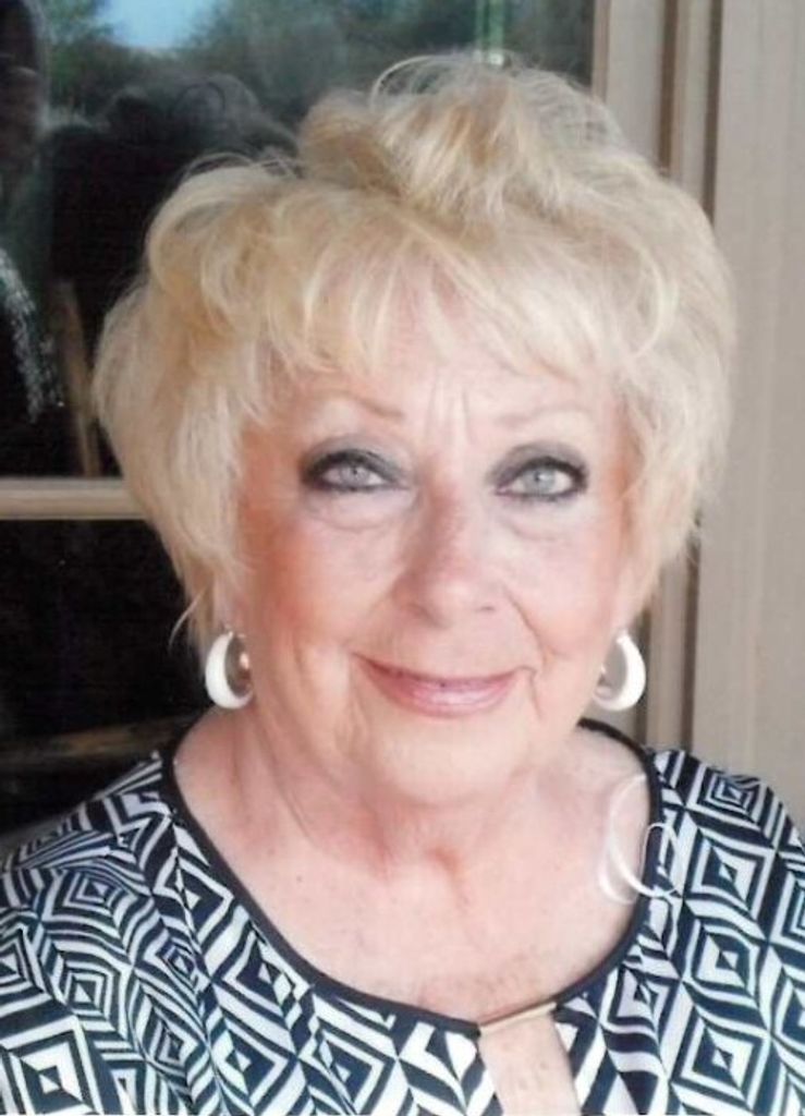 Elizabeth Blanche (Lake)  Light Profile Photo