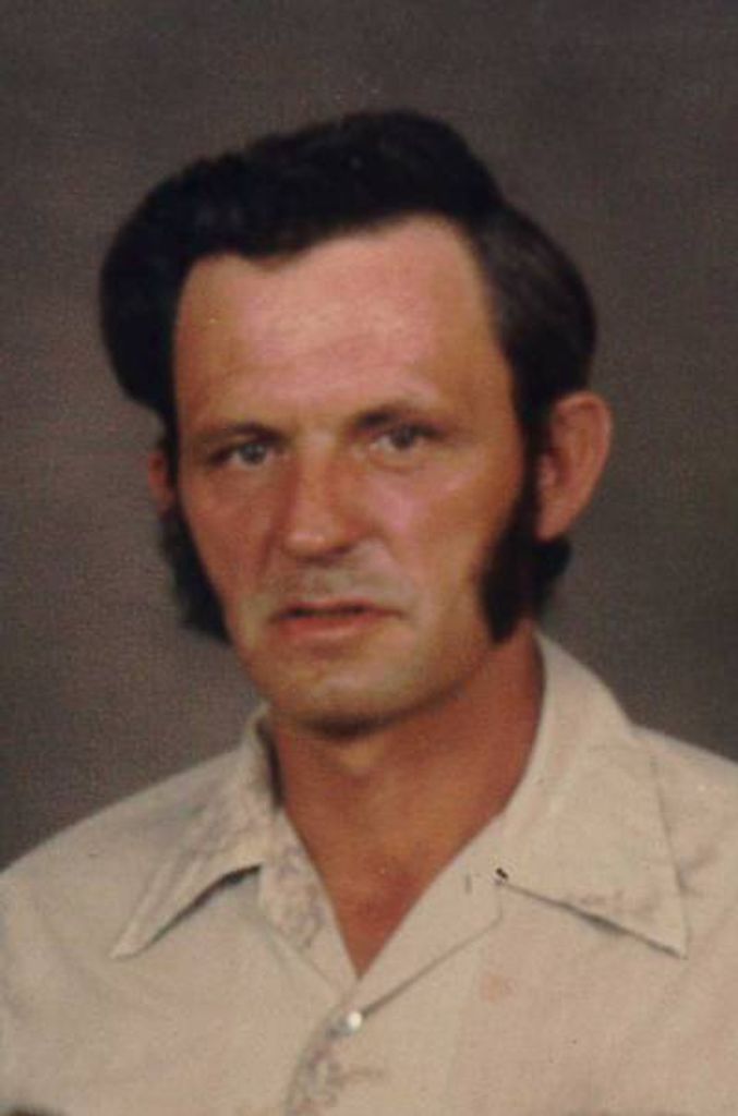 Earl Young Profile Photo