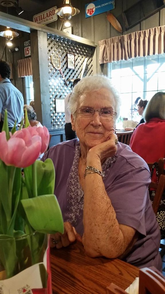 Joanne Shuman Profile Photo