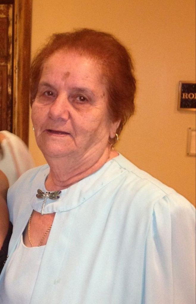 Cecilia (Serpa) Vieira