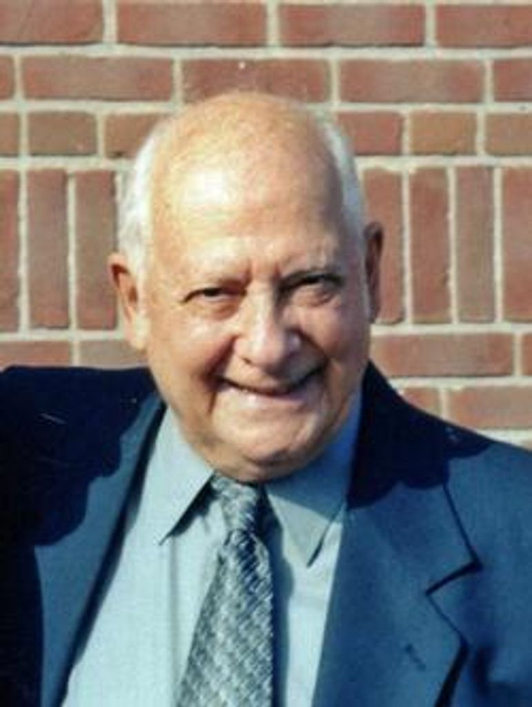Ludvic Joseph Decarlonis Profile Photo