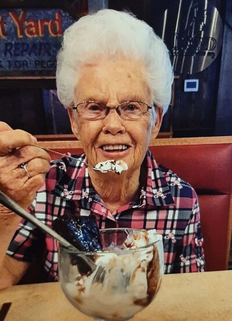 Delores Maria Sanders Profile Photo