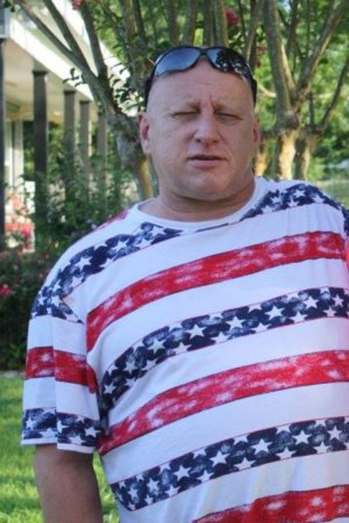 Bobby  Gene Riley,  Jr.