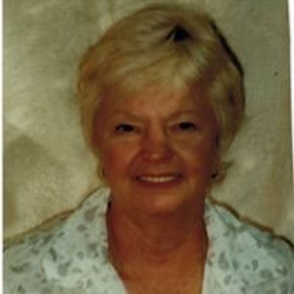 Loretta  Lee Calcaterra
