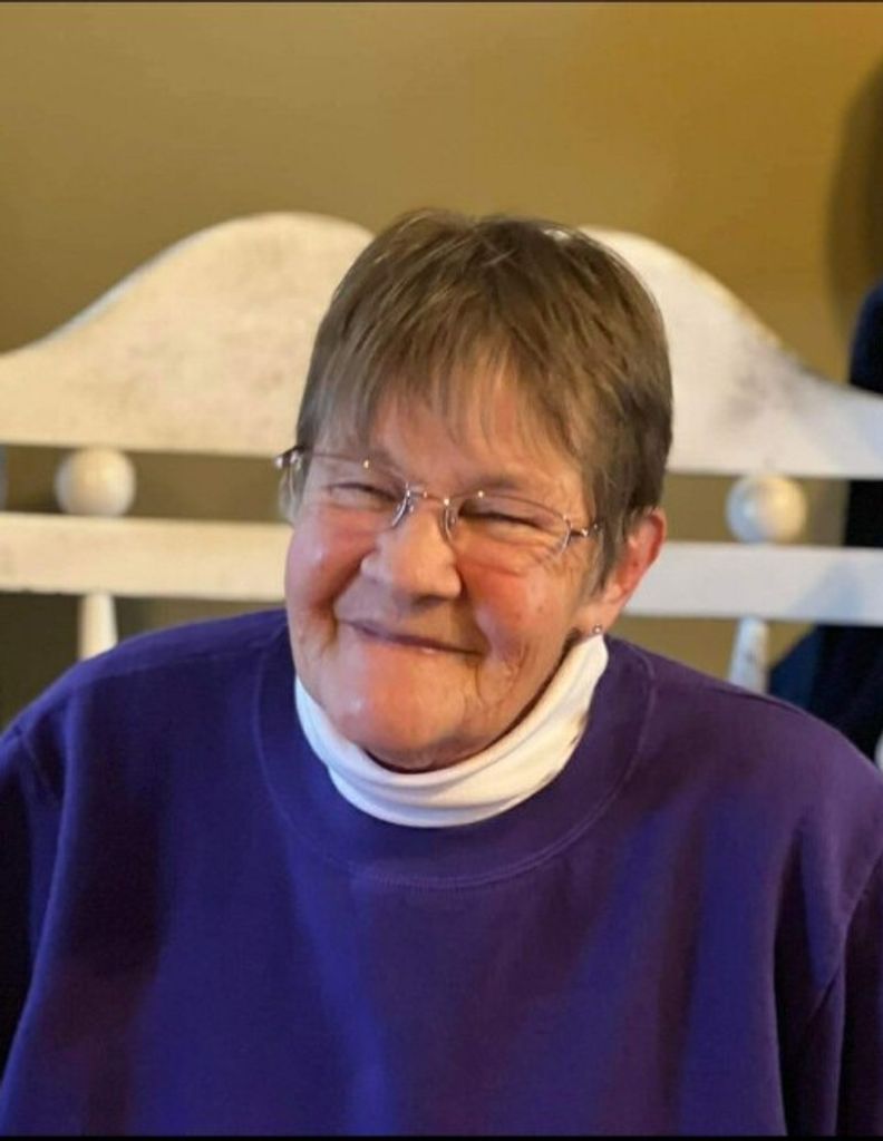 Elaine Daunalyn Tracy