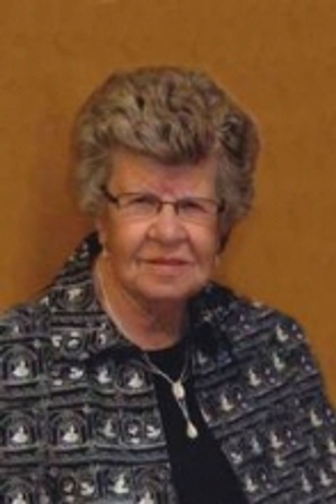 Nadine A Straub
