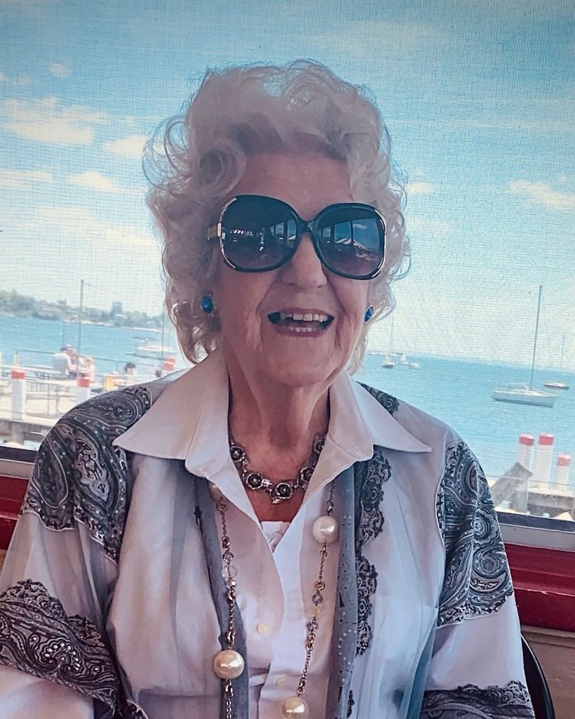 Florette G. Macfarlane