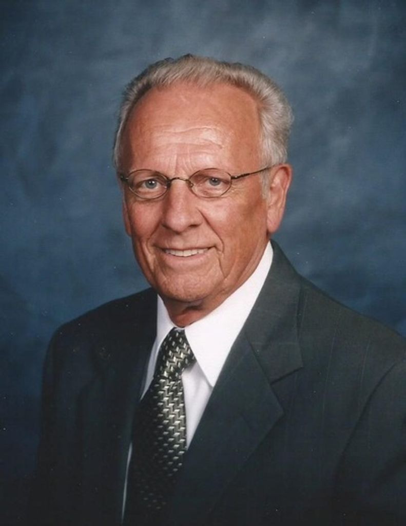 Dennis U. Recker Profile Photo