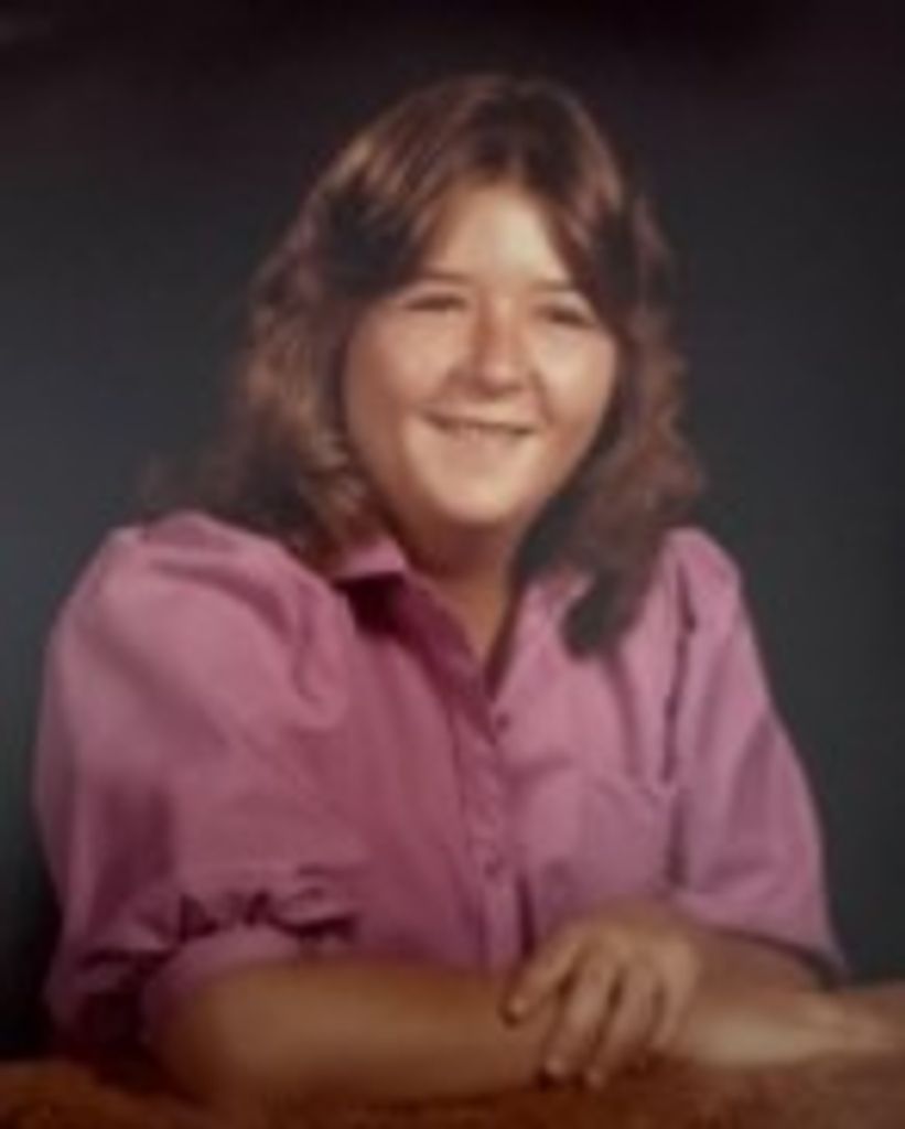 Shari Lynn Hall Profile Photo