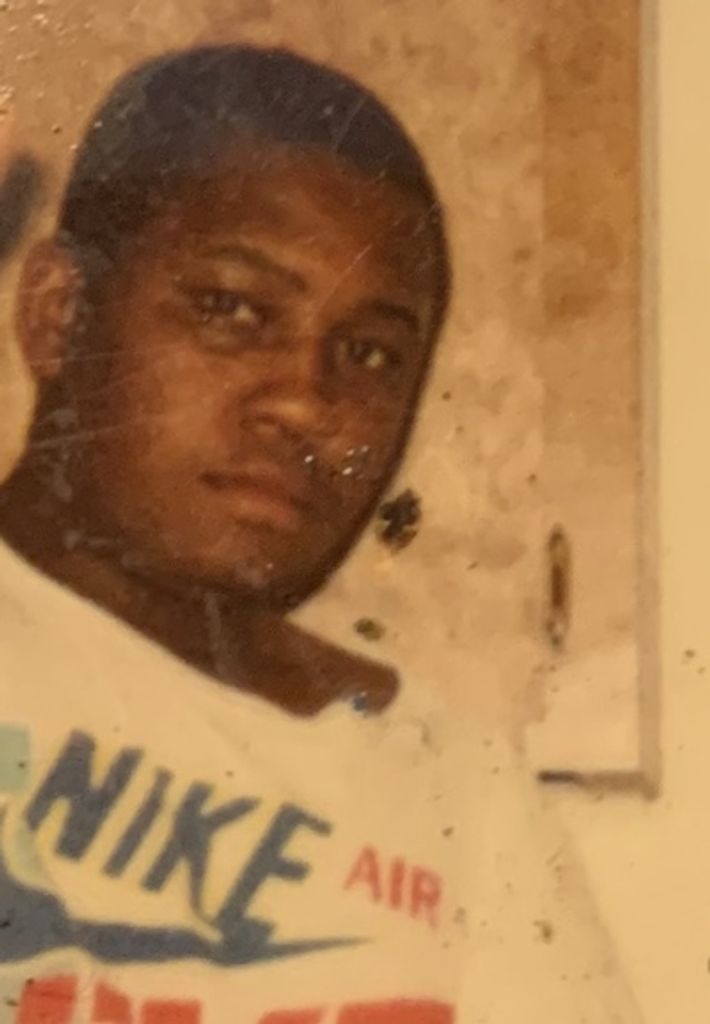 Perrian "Captain" Lamont Tirrell Holmes Profile Photo