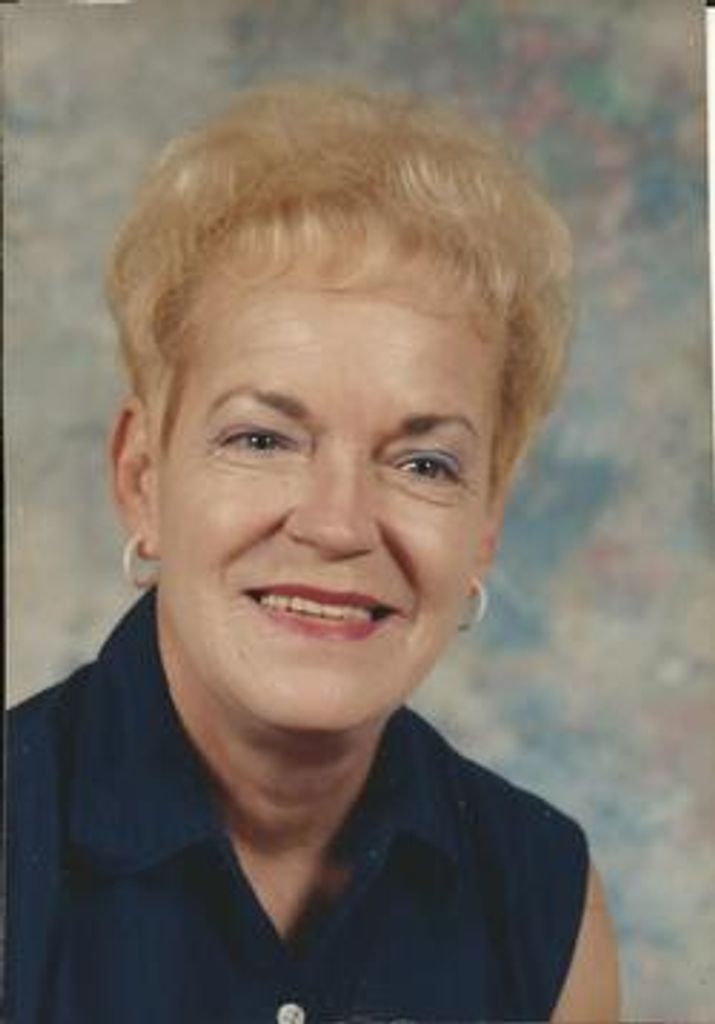 Alleine Moss Hughes Profile Photo