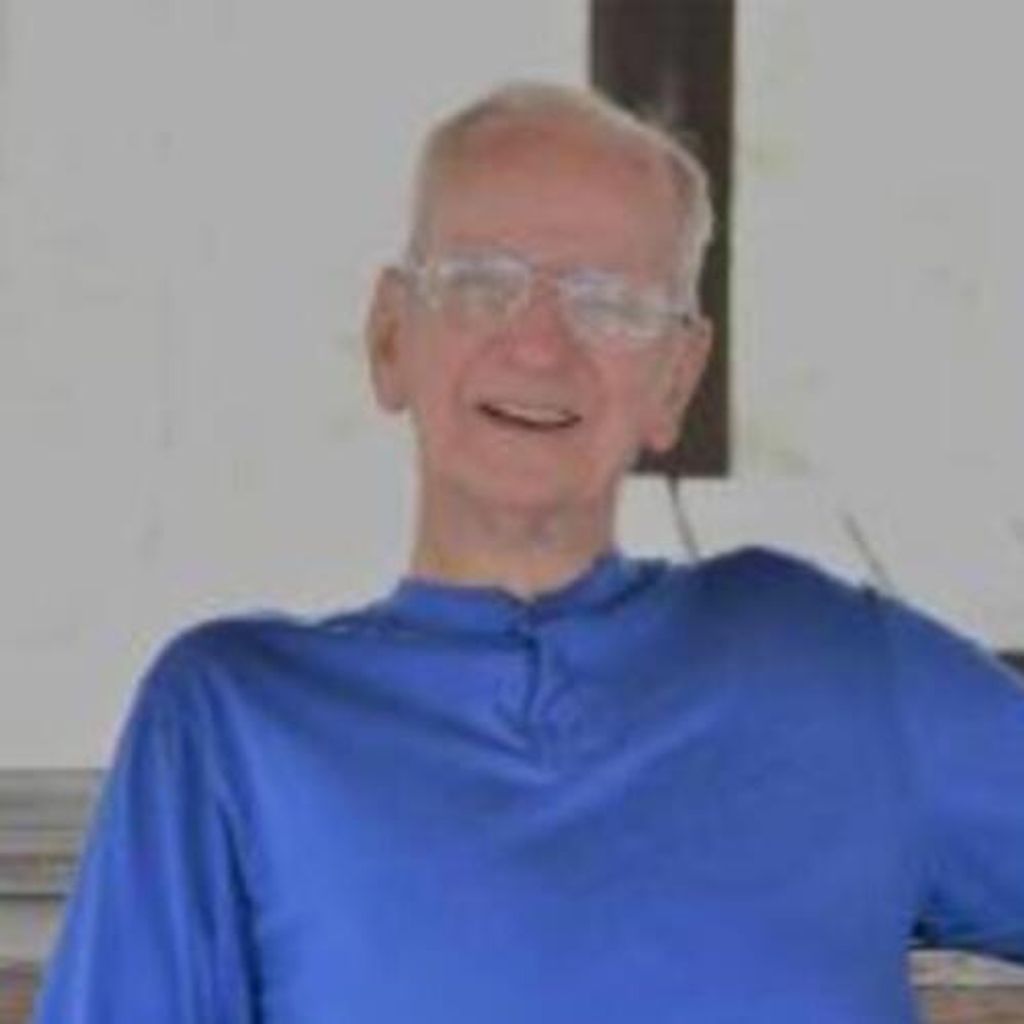 Robert Curtiss "Bob" Mccune Profile Photo