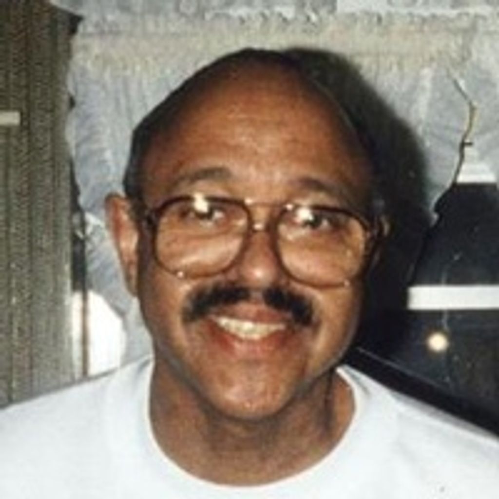 Thomaz A. Dagroomes