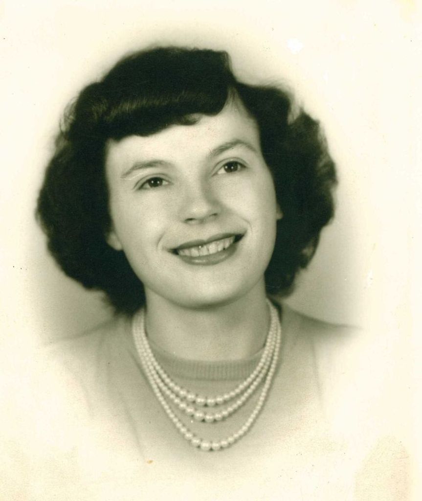Pauline Lorton