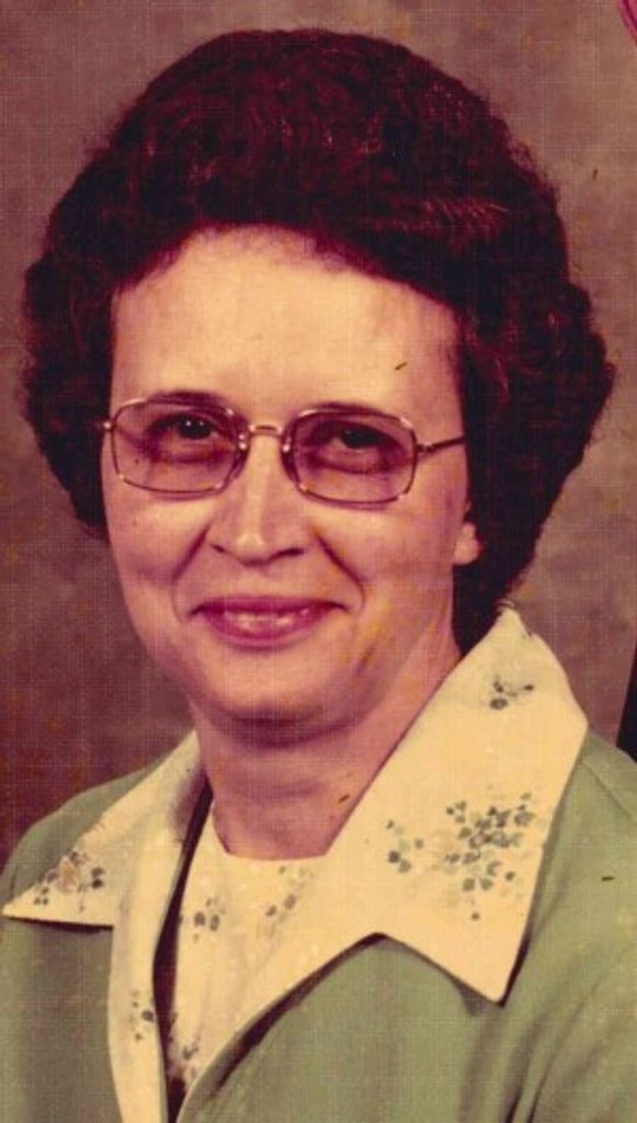 Lois (Davis)  Coxwell Profile Photo