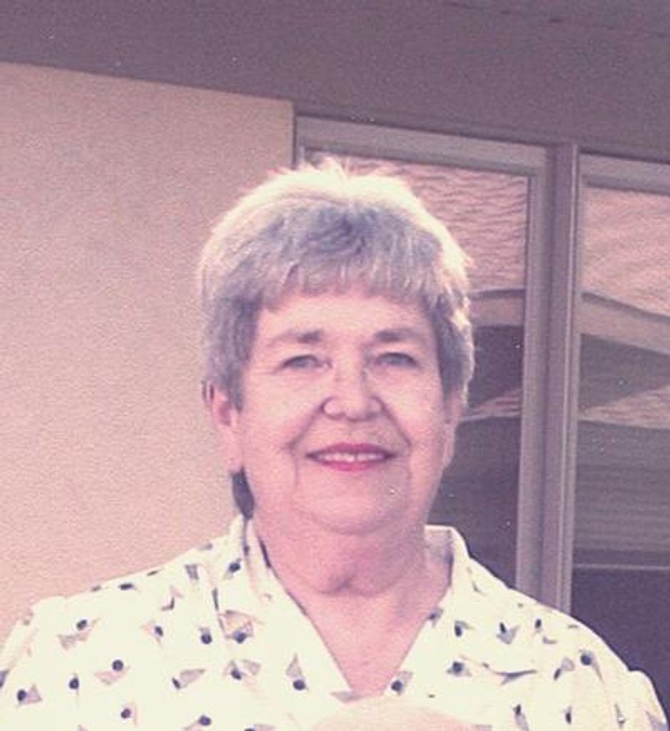 Joanne Lee Schnittgen