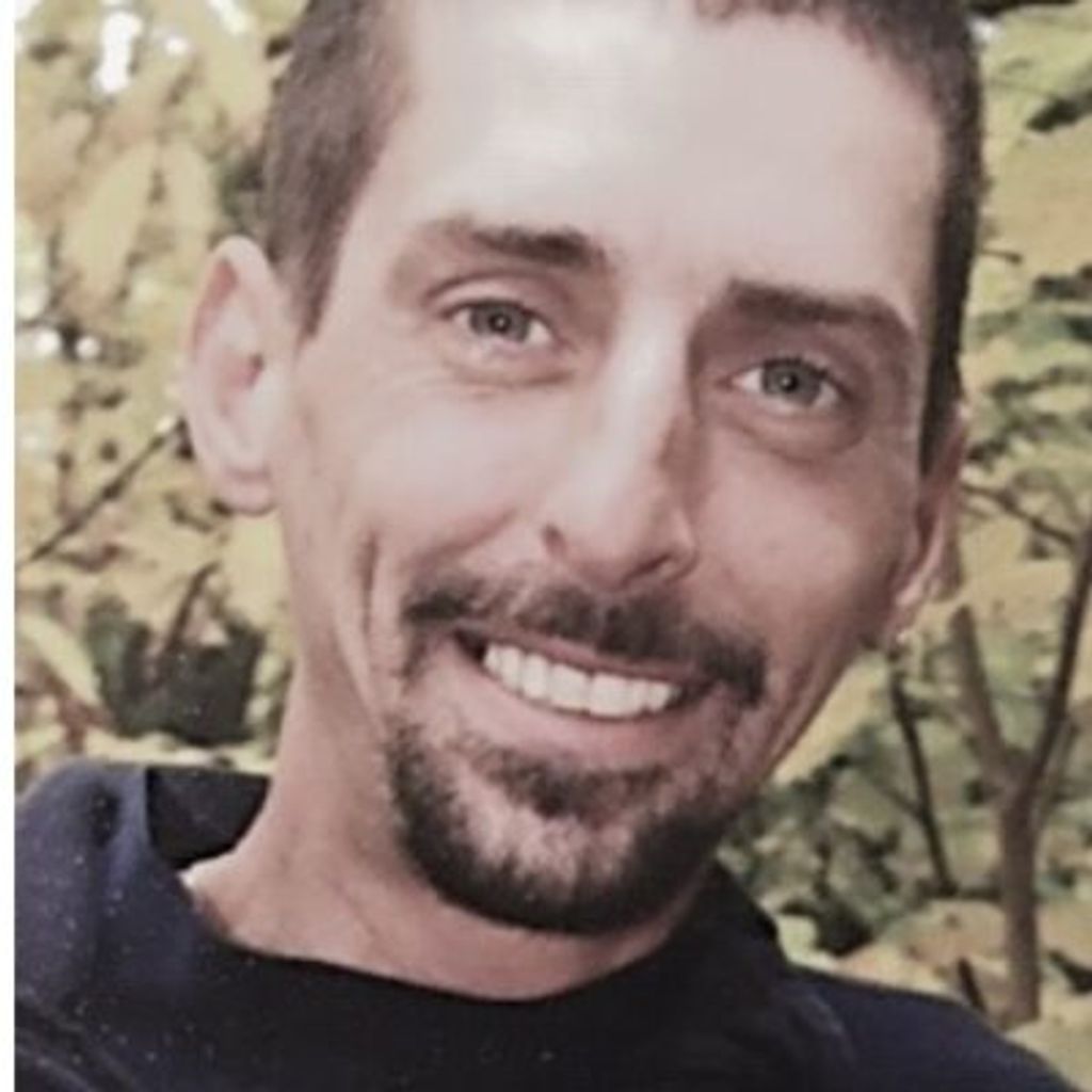 Derek Victor Yarussi Profile Photo