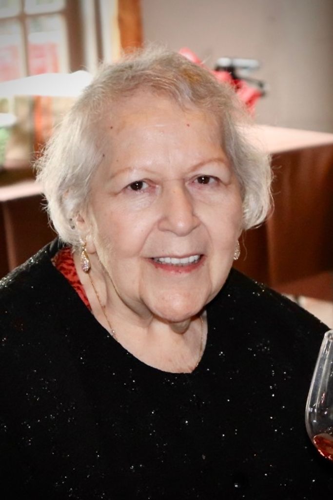 Nella (Amoroso)  Arnone Profile Photo