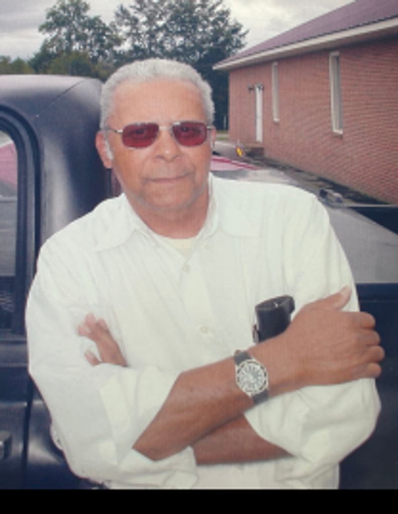 James (Mousey) Edward Locklear Profile Photo