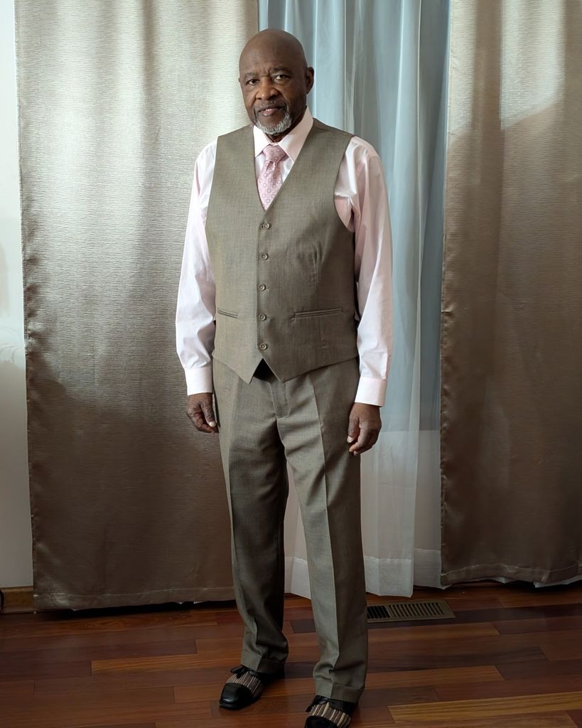 Charles Holt Jr.